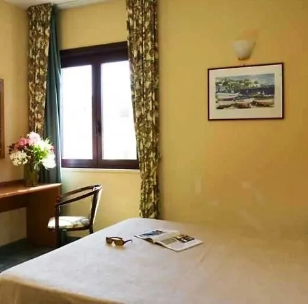 Conte Di Cabrera Club 度假村