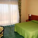Conte Di Cabrera Club 4* Pozzallo